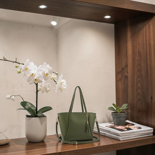 Noor Luxe Green Tote Bag | Elegant Women’s Everyday Handbag