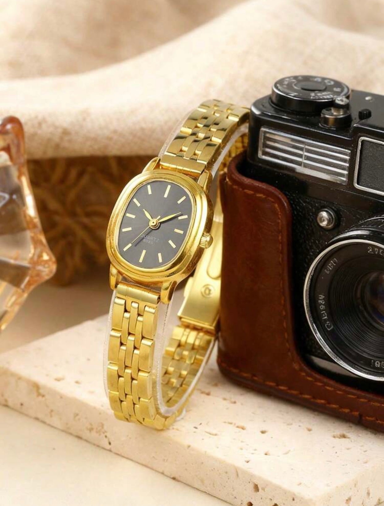 Elite Charm Gold Analog Watch | Luxury Women's Timepiece