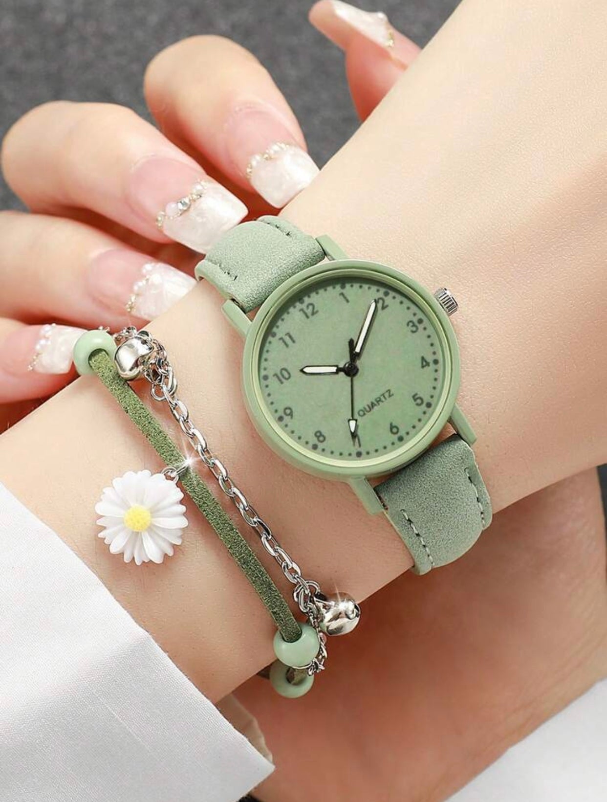 Sage Bloom Watch & Bracelet Gift Set