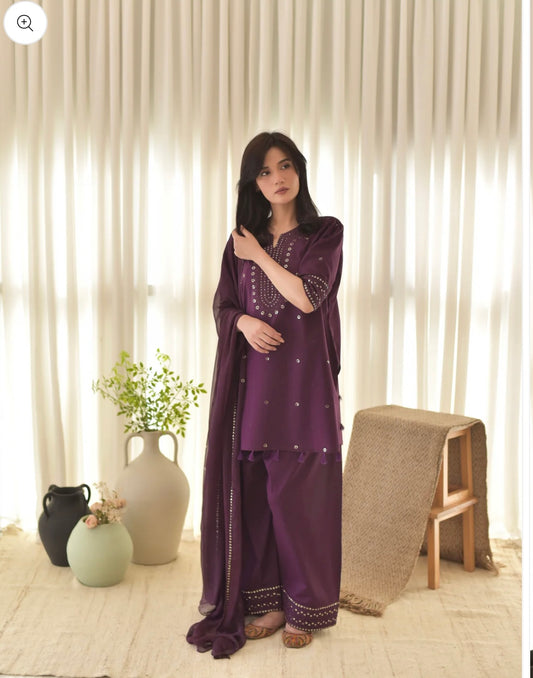 Lucia Farshi Set