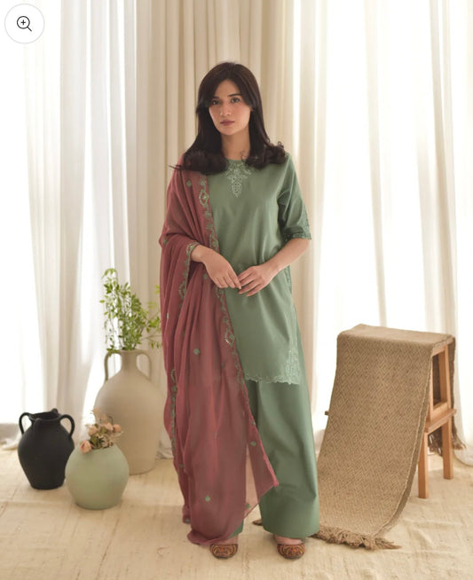 Zola Farshi Set